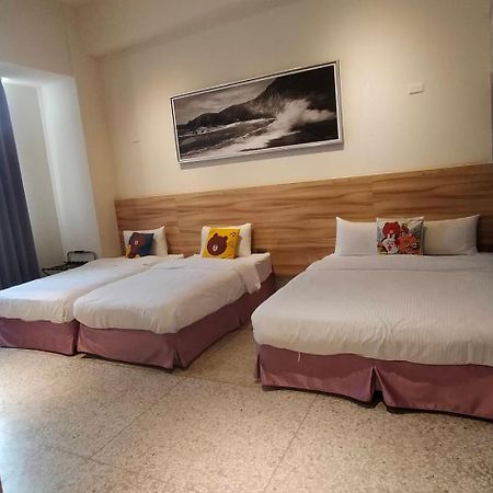 Rainbow Hotel Манонг Екстериор снимка