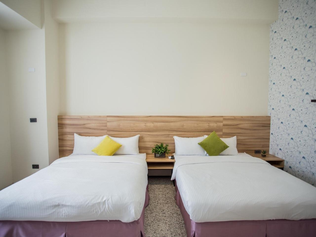 Rainbow Hotel Манонг Екстериор снимка