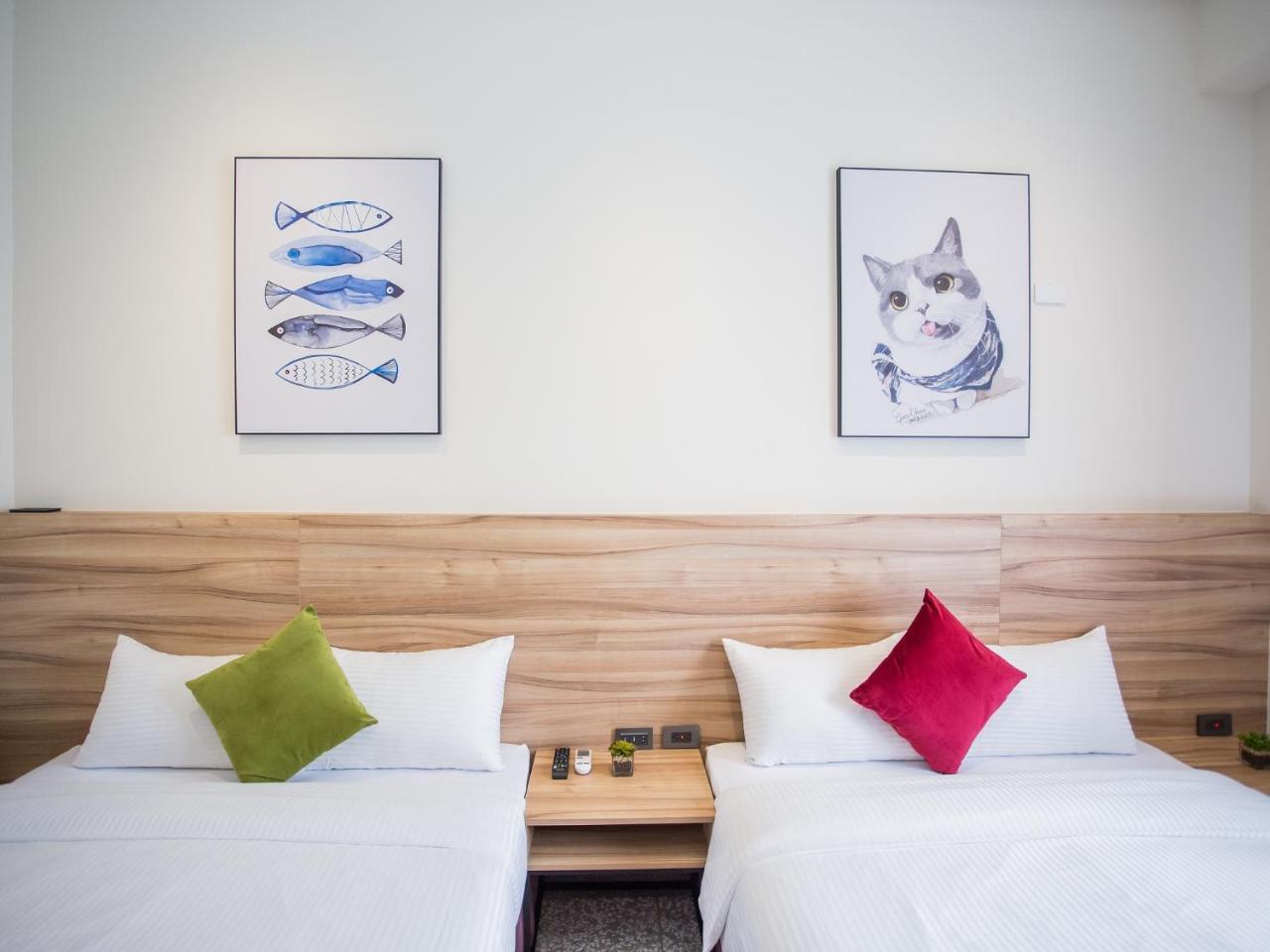 Rainbow Hotel Манонг Екстериор снимка